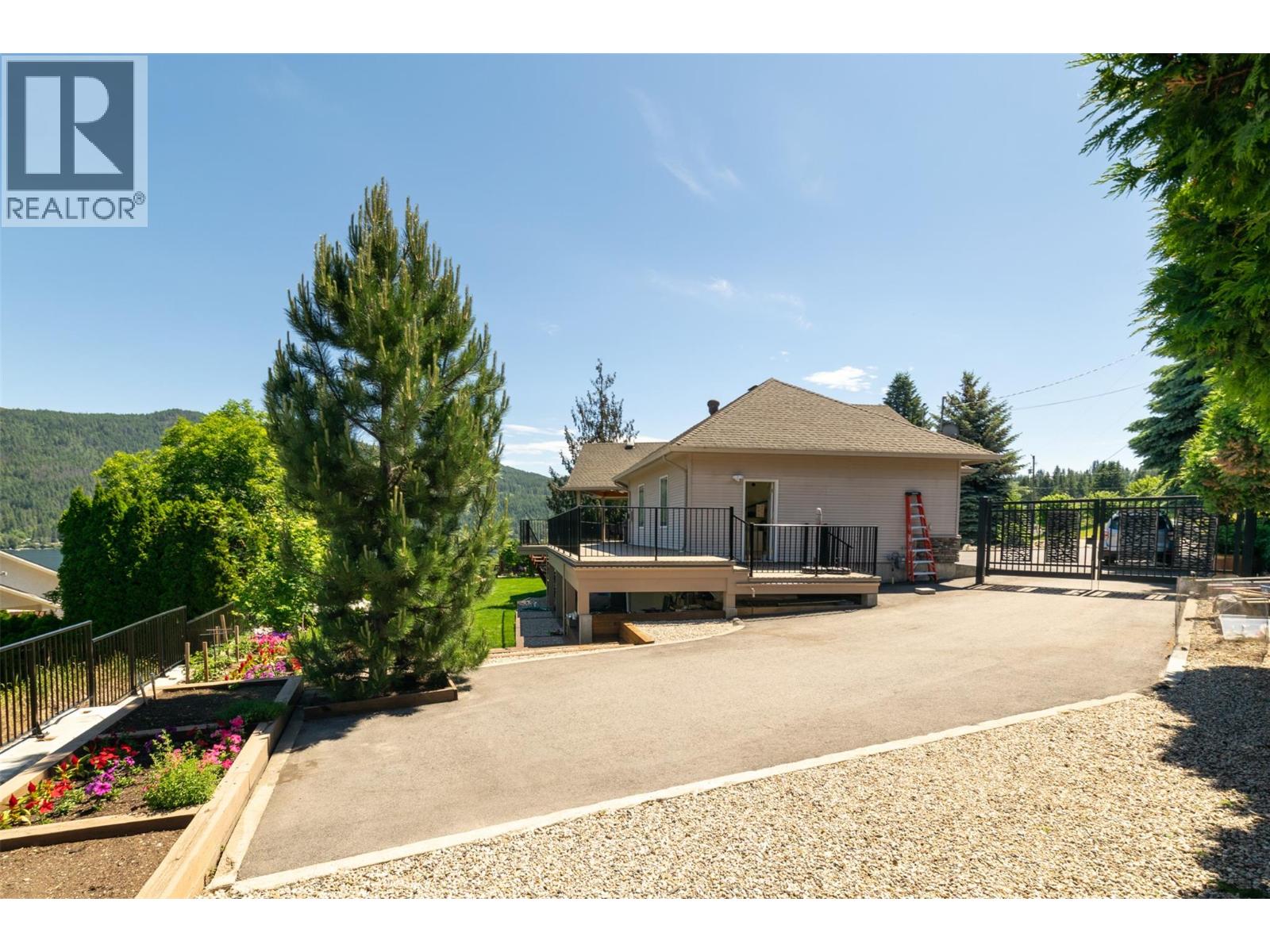 2459 Marine Place, Blind Bay, British Columbia  V0E 1H1 - Photo 62 - 10390346