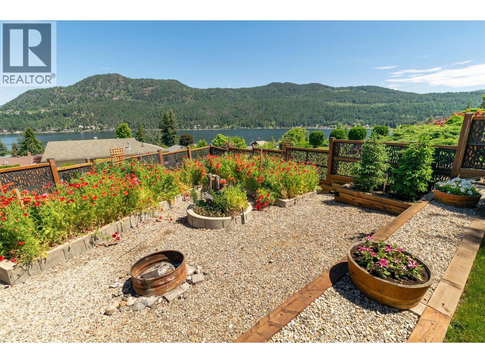 2459 Marine Place, Blind Bay, British Columbia  V0E 1H1 - Photo 68 - 10390346