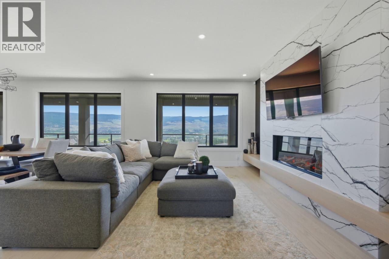 615 Kingswood Terrace, Kelowna, British Columbia  V1V 0J2 - Photo 15 - 10390275