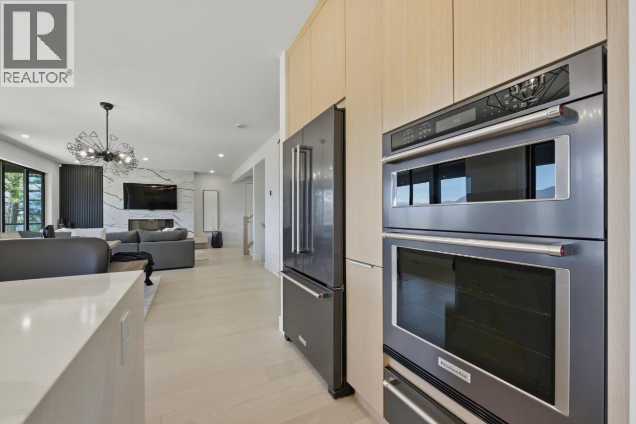 615 Kingswood Terrace, Kelowna, British Columbia  V1V 0J2 - Photo 24 - 10390275