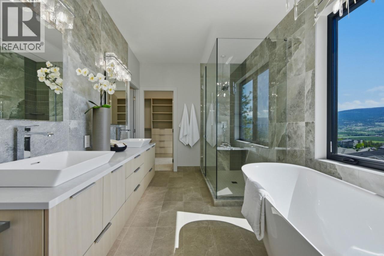 615 Kingswood Terrace, Kelowna, British Columbia  V1V 0J2 - Photo 47 - 10390275