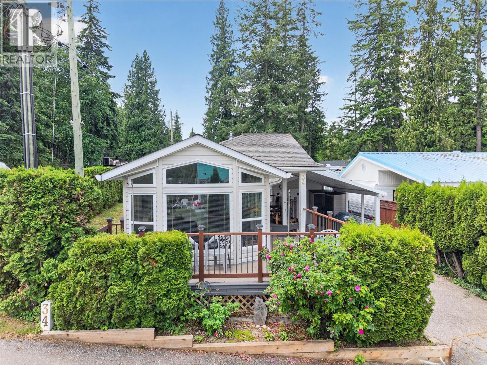 9032 Swanson Road Unit# 34, Swansea Point, British Columbia  V0E 2K2 - Photo 3 - 10390210