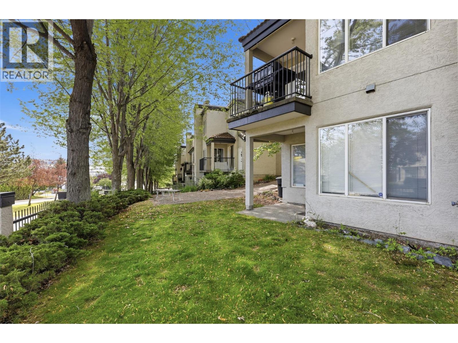 411 Aberdeen Drive Unit# 8, Kamloops, British Columbia  V1S 1X2 - Photo 36 - 10389816