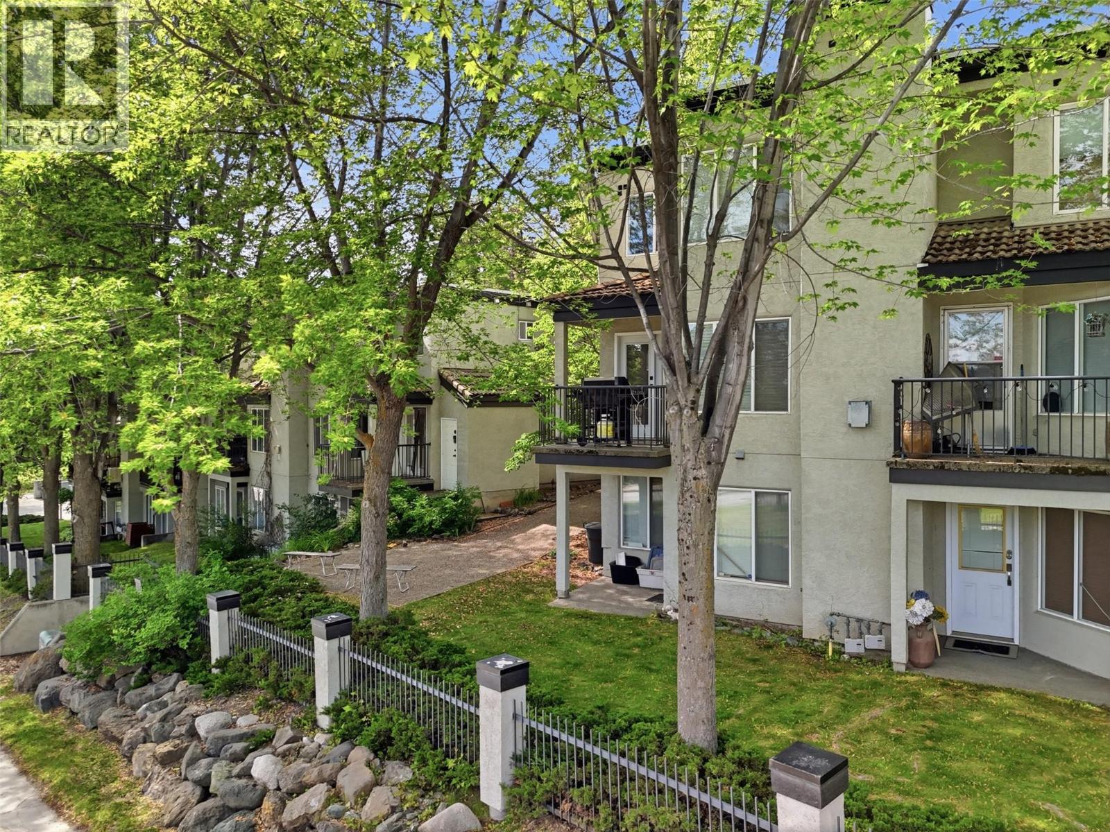 411 Aberdeen Drive Unit# 8, Kamloops, British Columbia  V1S 1X2 - Photo 37 - 10389816