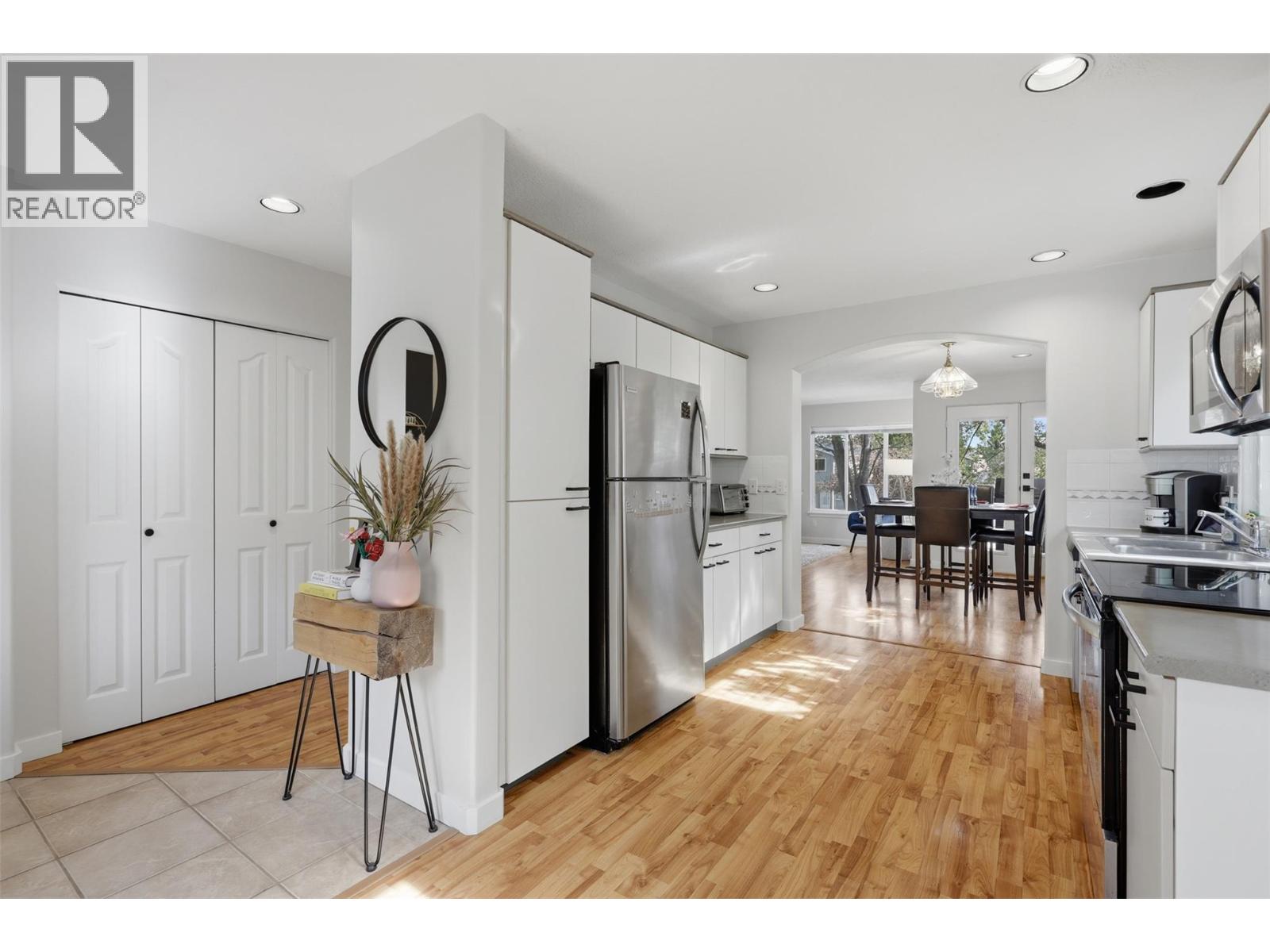 411 Aberdeen Drive Unit# 8, Kamloops, British Columbia  V1S 1X2 - Photo 8 - 10389816