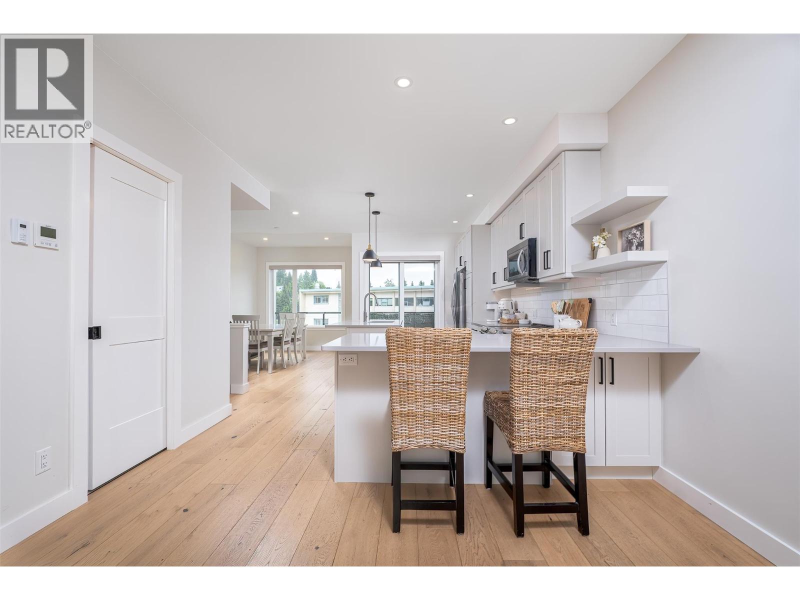 2452 Washington Street Unit# 4, Rossland, British Columbia  V0G 1Y0 - Photo 12 - 10389747