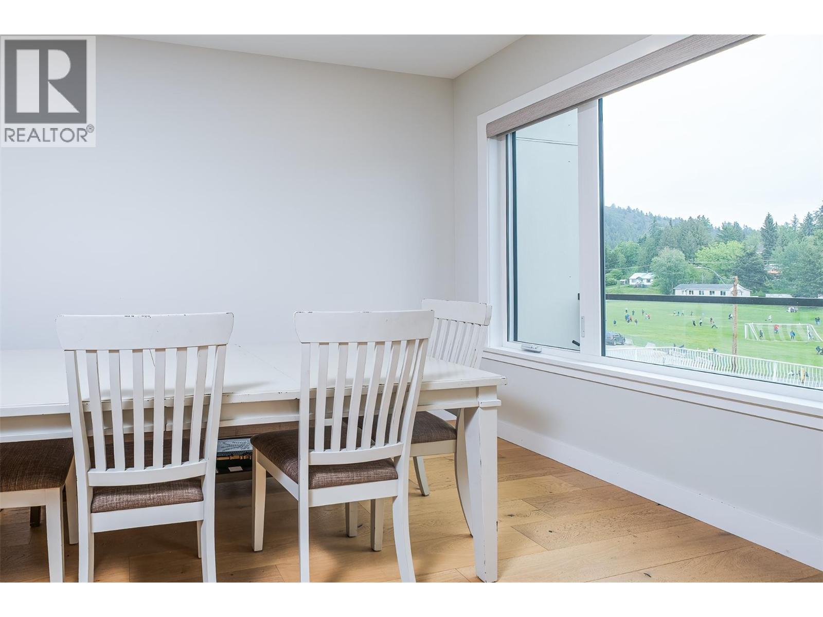 2452 Washington Street Unit# 4, Rossland, British Columbia  V0G 1Y0 - Photo 15 - 10389747