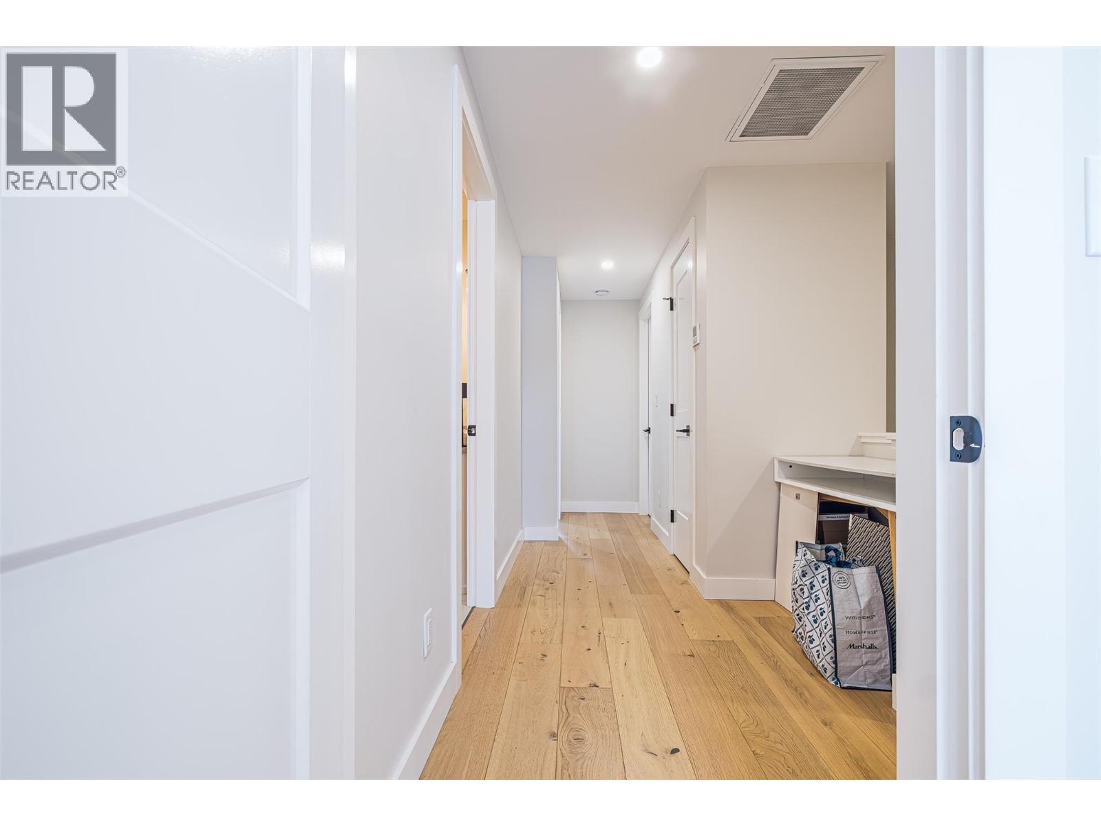 2452 Washington Street Unit# 4, Rossland, British Columbia  V0G 1Y0 - Photo 26 - 10389747