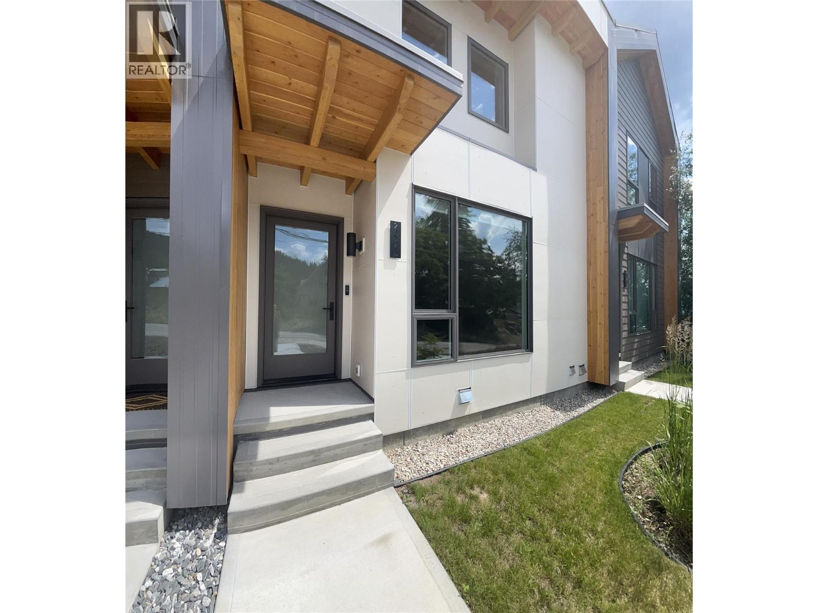 2452 Washington Street Unit# 4, Rossland, British Columbia  V0G 1Y0 - Photo 38 - 10389747