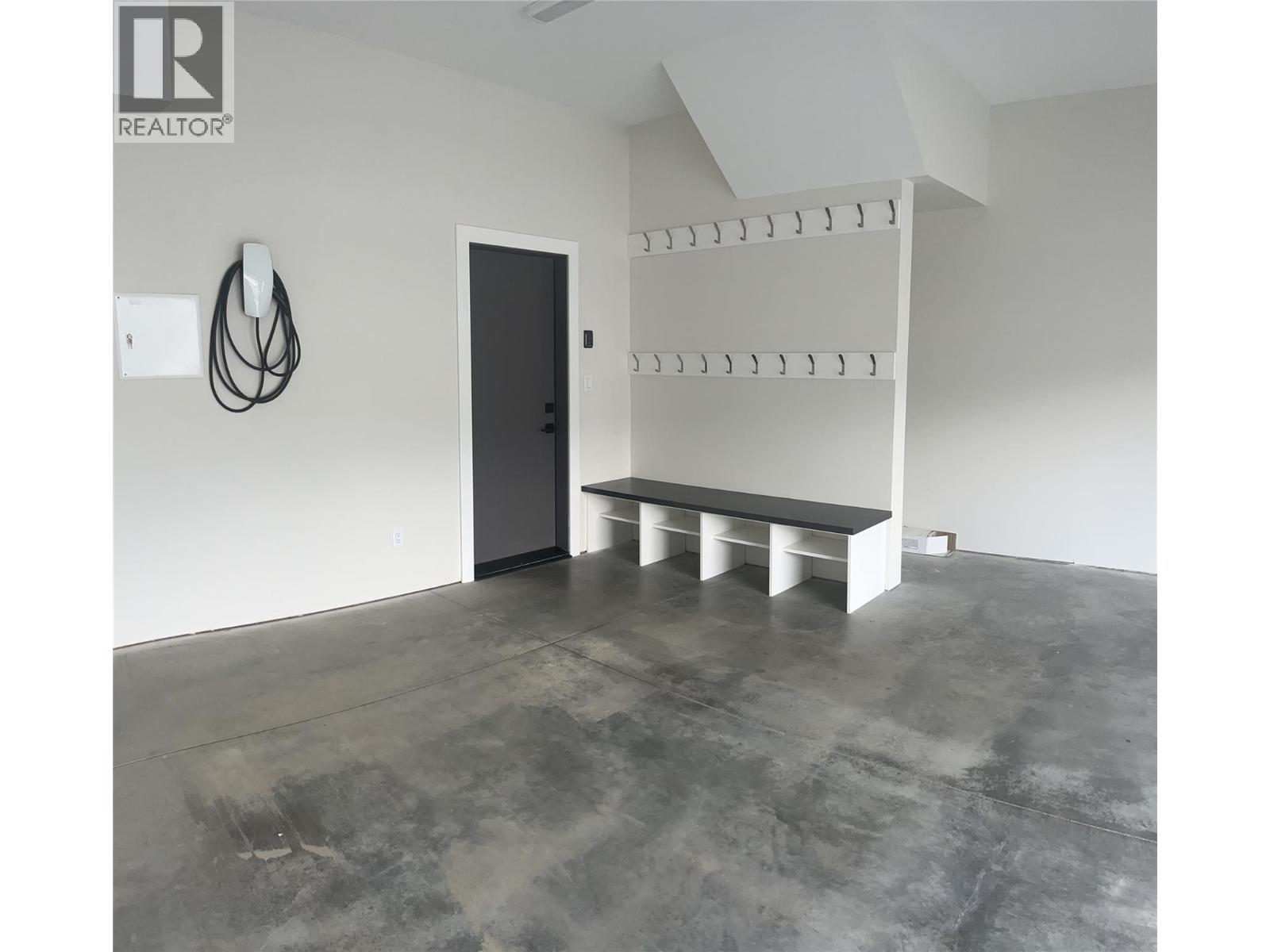 2452 Washington Street Unit# 4, Rossland, British Columbia  V0G 1Y0 - Photo 44 - 10389747