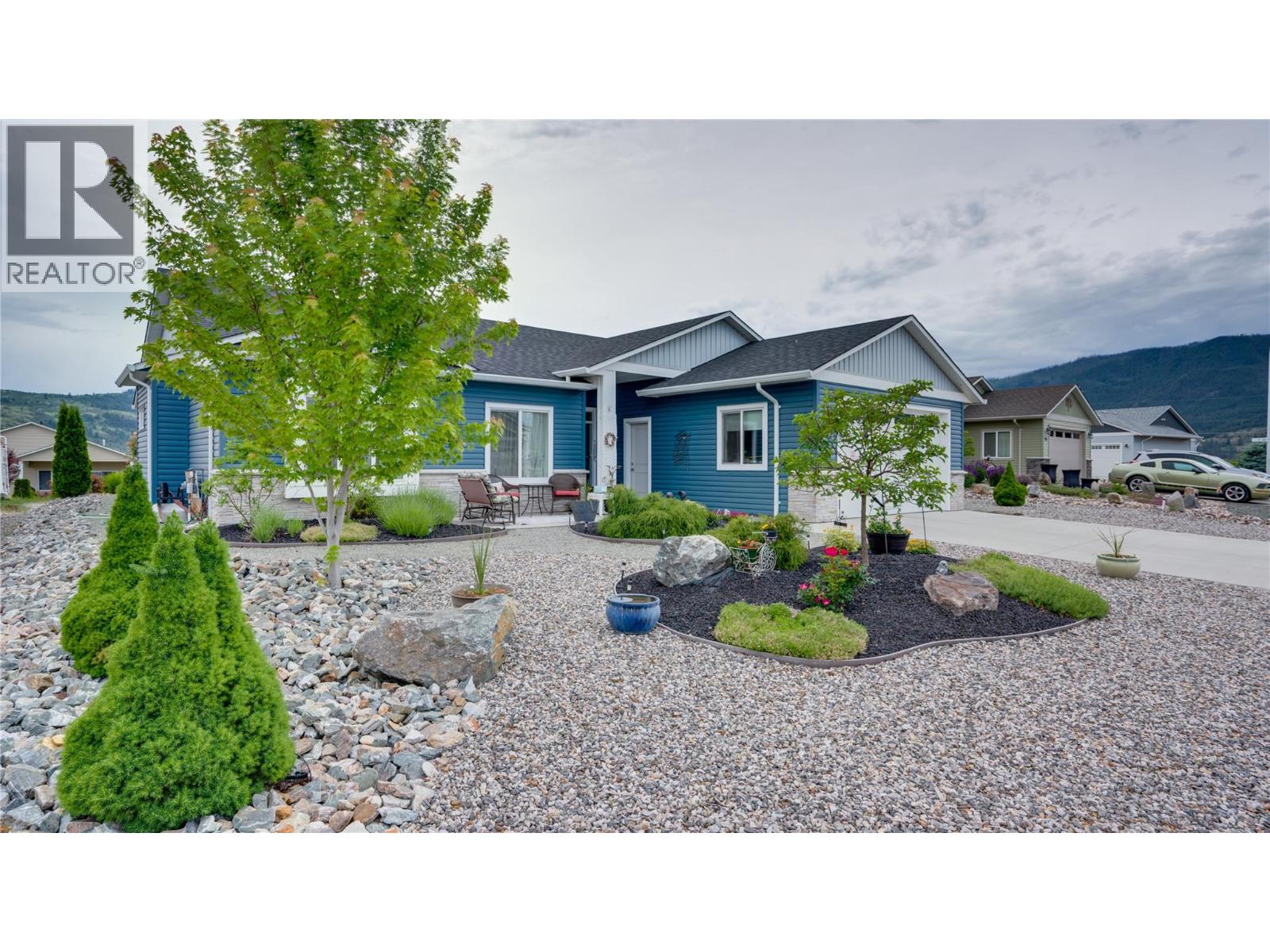 903 9 Avenue, Vernon, British Columbia  V1H 1Z1 - Photo 3 - 10390433