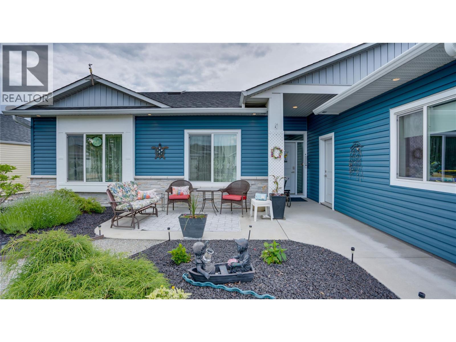 903 9 Avenue, Vernon, British Columbia  V1H 1Z1 - Photo 4 - 10390433
