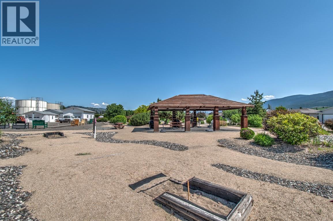 903 9 Avenue, Vernon, British Columbia  V1H 1Z1 - Photo 45 - 10390433