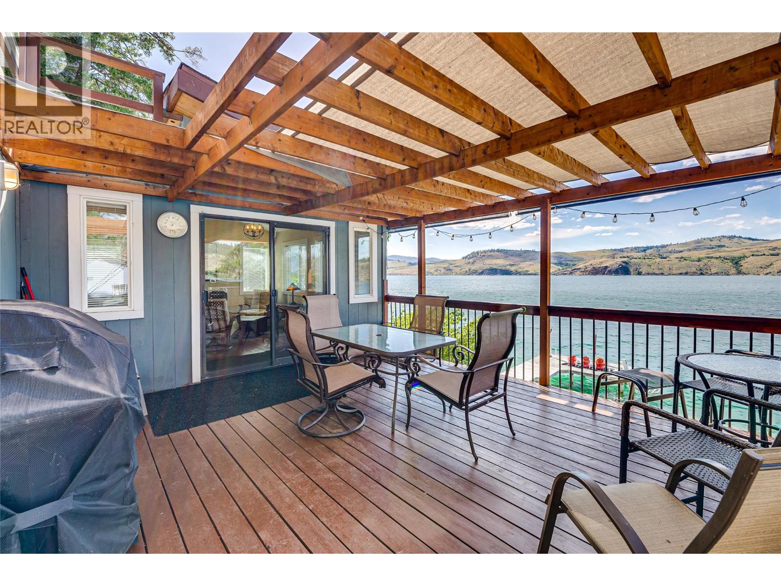 5853 Cosens Bay Road, Vernon, British Columbia  V1B 1N7 - Photo 12 - 10390152