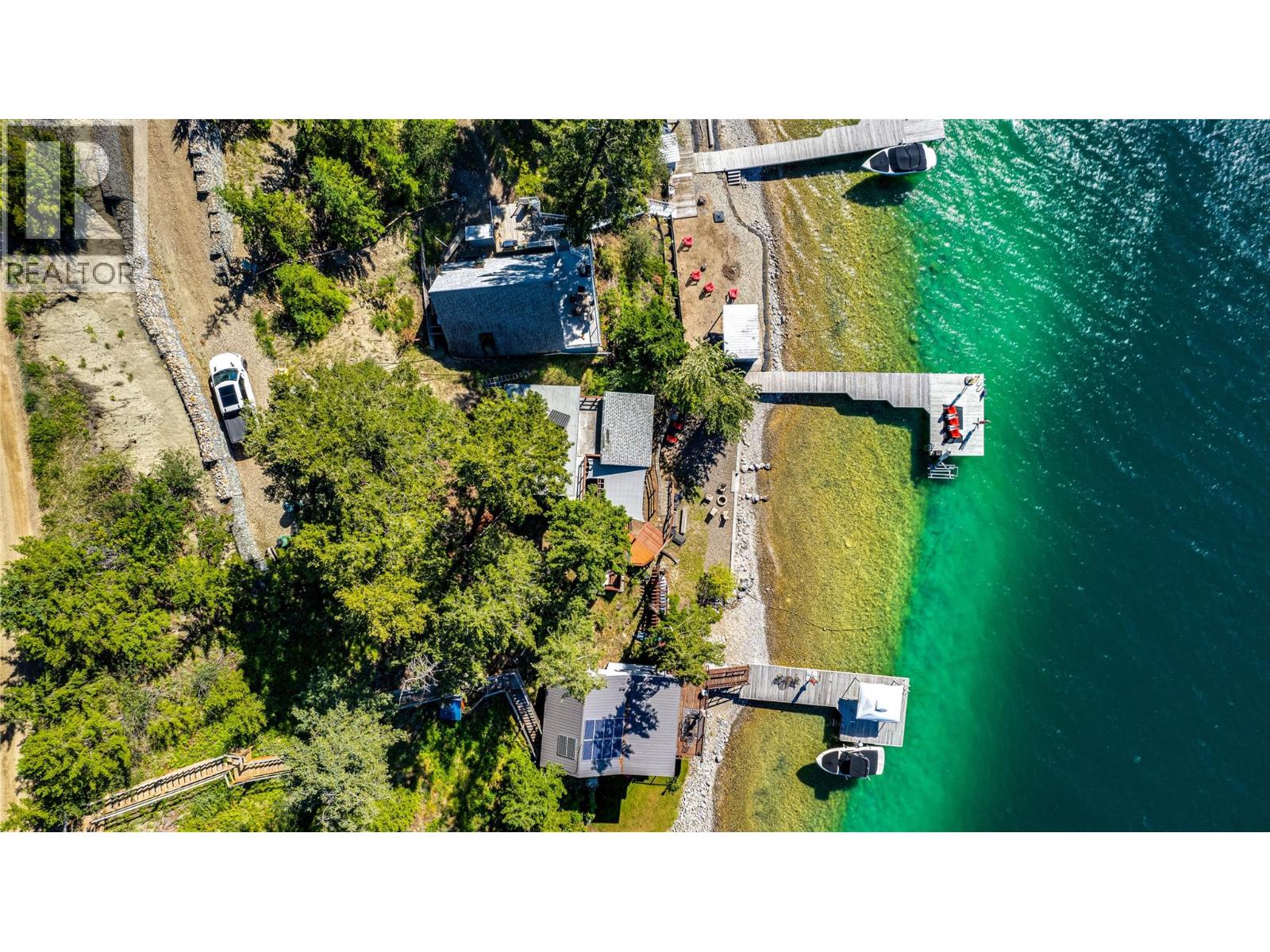 5853 Cosens Bay Road, Vernon, British Columbia  V1B 1N7 - Photo 31 - 10390152