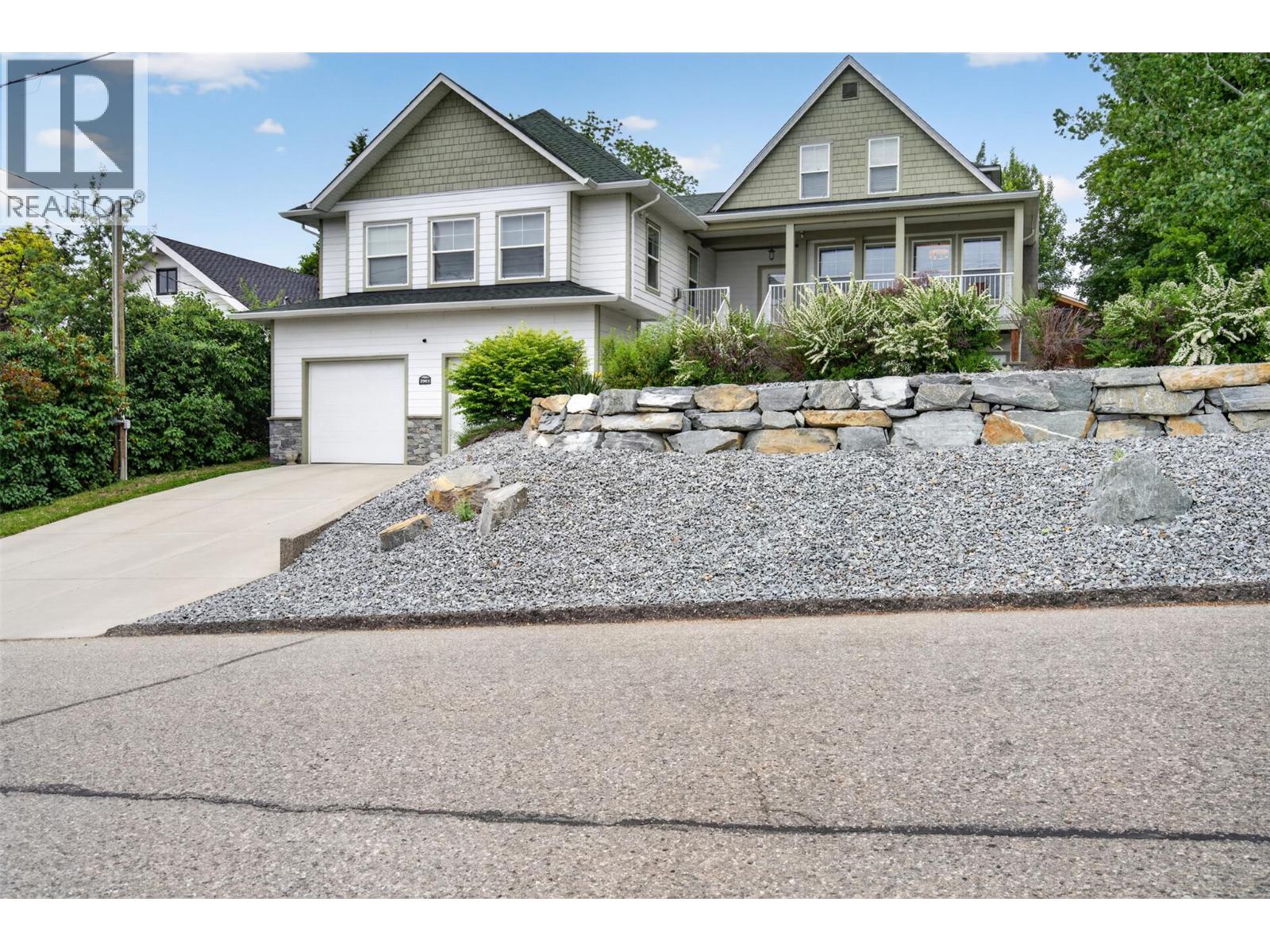 2901 23 Street, Vernon, British Columbia  V1T 4J8 - Photo 4 - 10389983