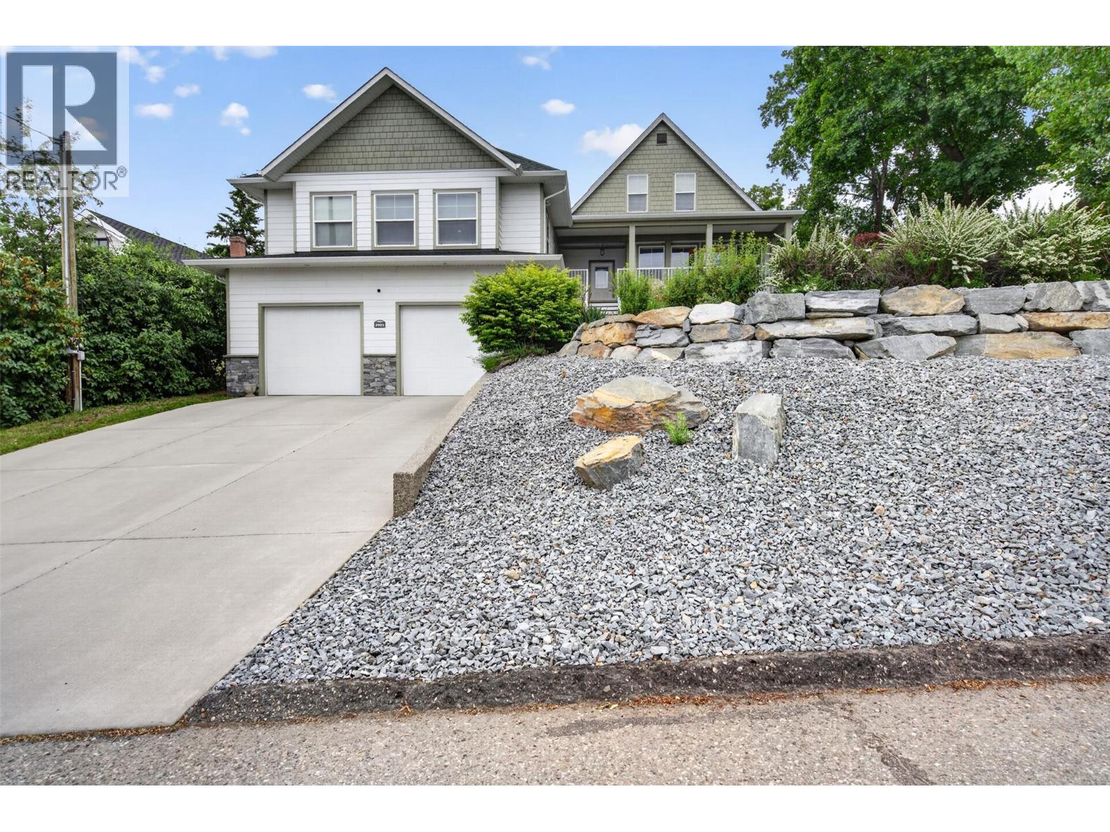 2901 23 Street, Vernon, British Columbia  V1T 4J8 - Photo 5 - 10389983