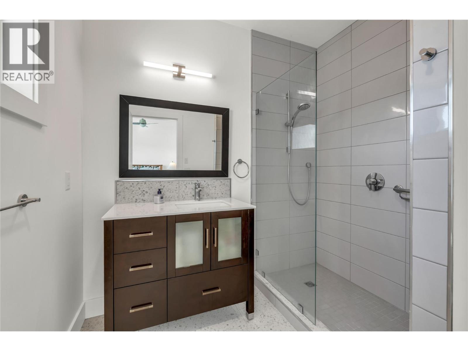 320 Parsons Road, Okanagan Falls, British Columbia  V0H 1R3 - Photo 25 - 10390476