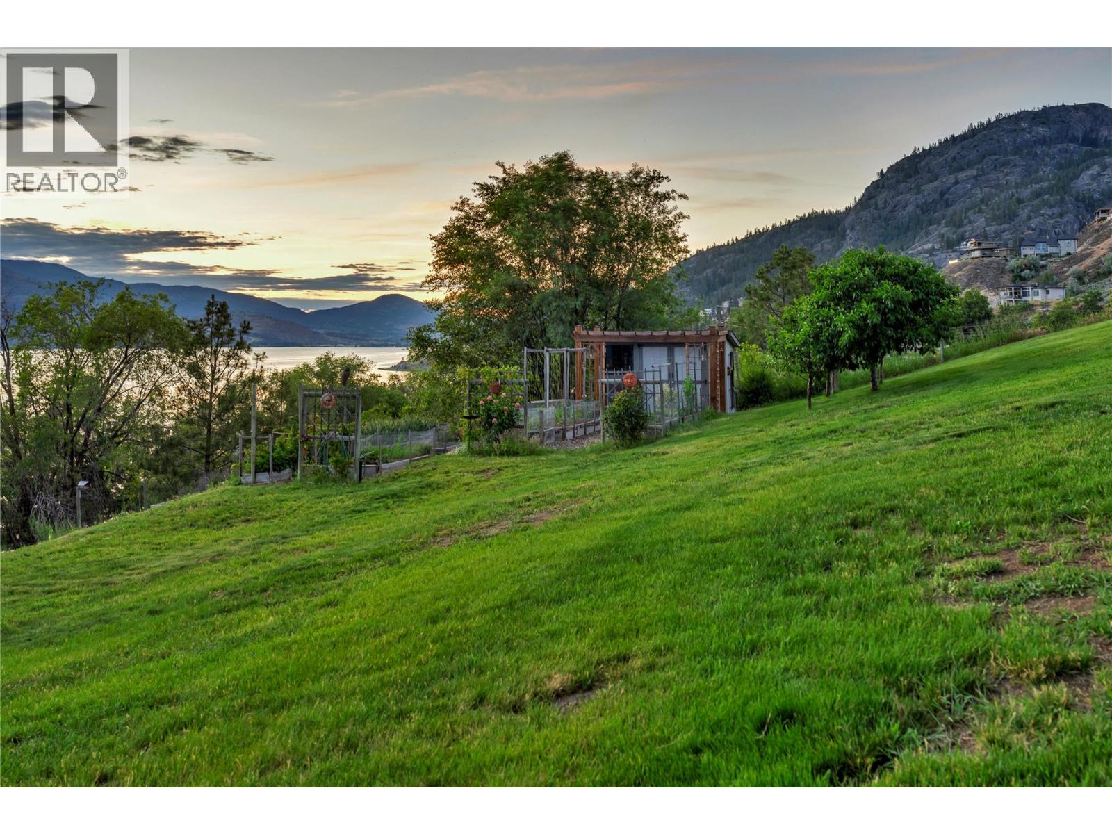 320 Parsons Road, Okanagan Falls, British Columbia  V0H 1R3 - Photo 57 - 10390476