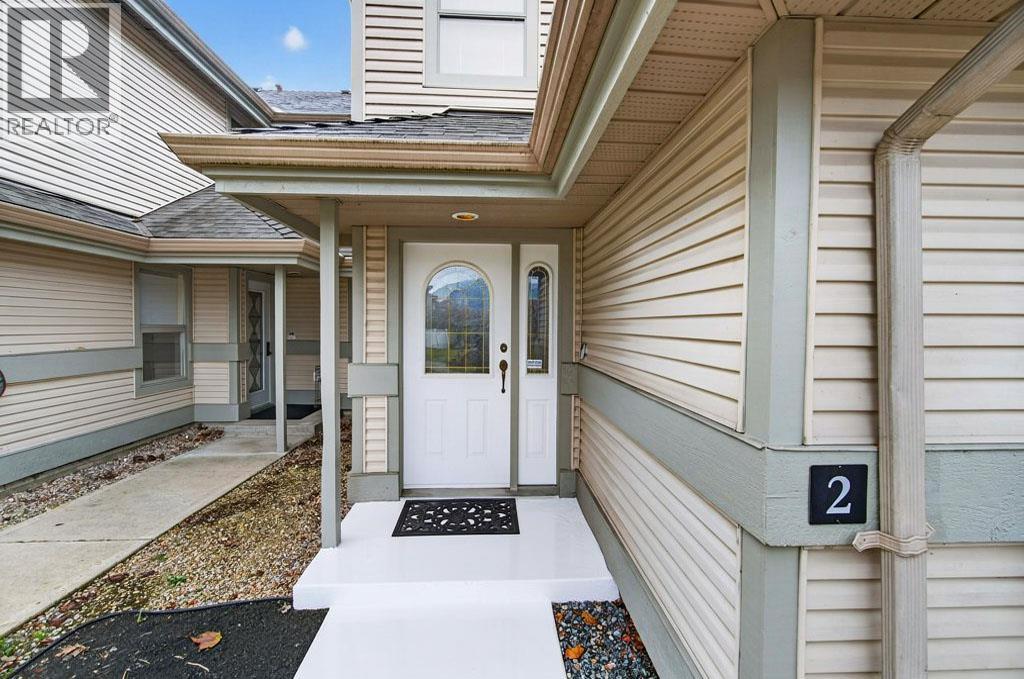 111 Harbourfront Drive Unit# 2, Salmon Arm, British Columbia  V1E 1A3 - Photo 61 - 10390394