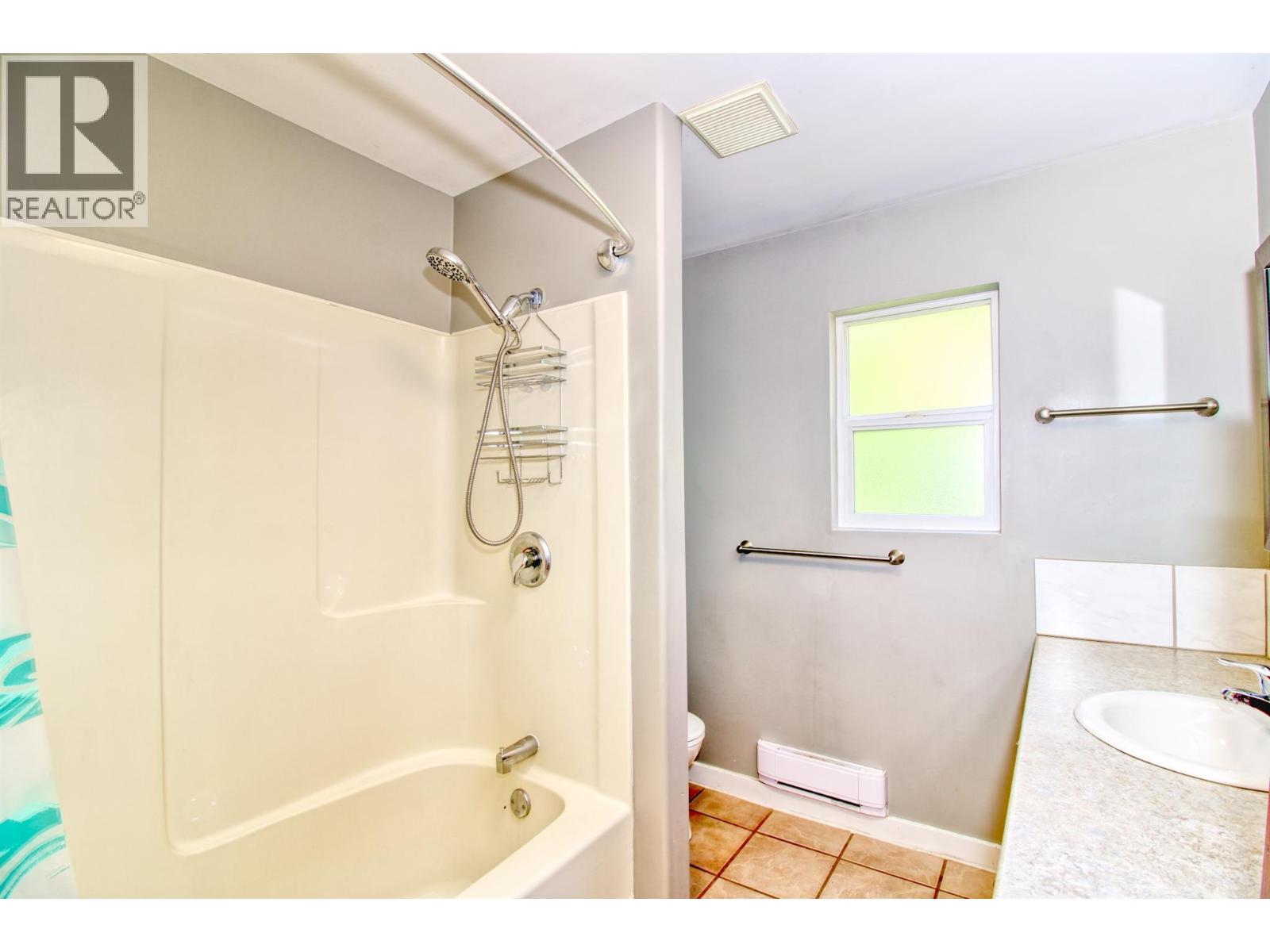 393 Northern View Drive, Vernon, British Columbia  V1H 2C3 - Photo 22 - 10390391