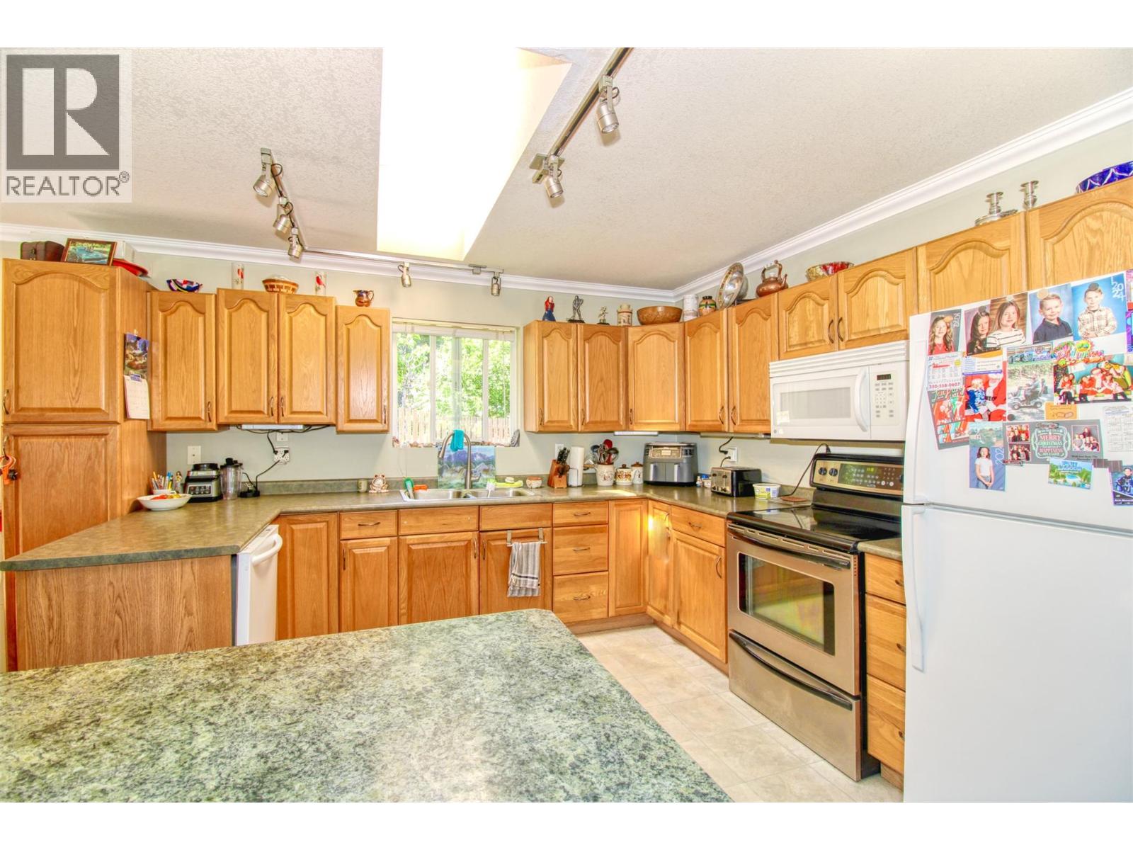 393 Northern View Drive, Vernon, British Columbia  V1H 2C3 - Photo 24 - 10390391