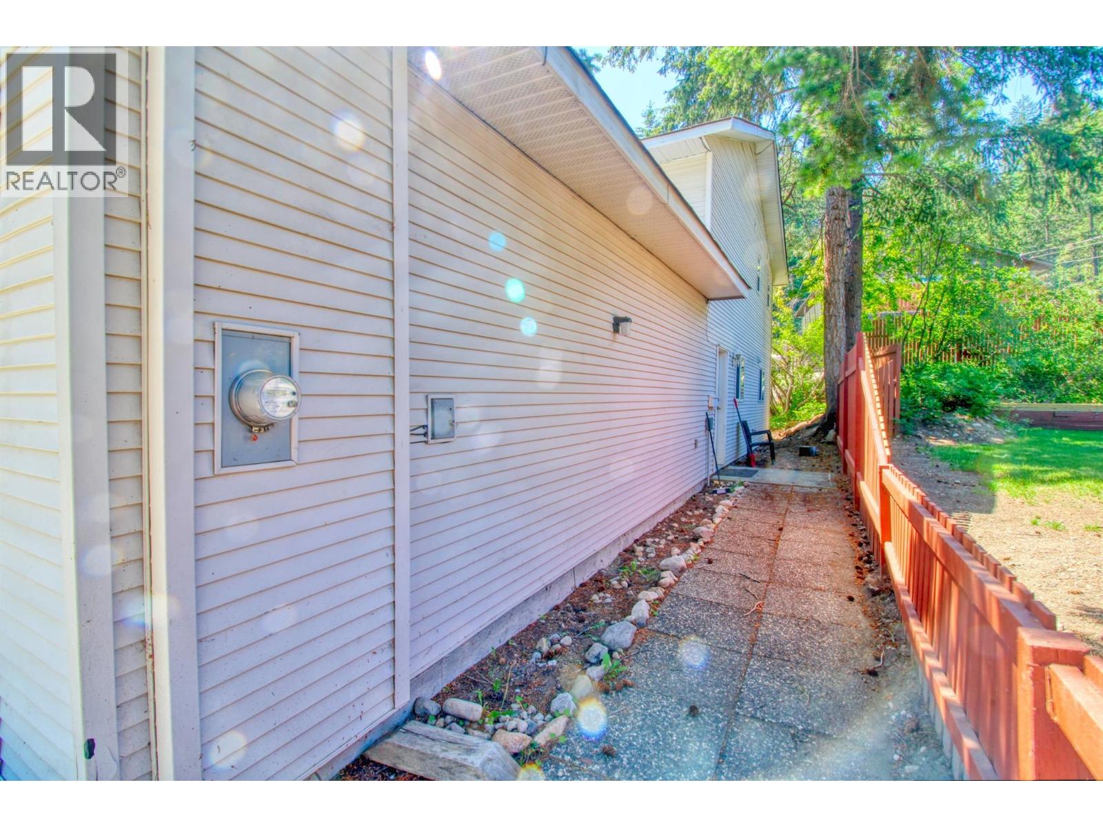 393 Northern View Drive, Vernon, British Columbia  V1H 2C3 - Photo 36 - 10390391