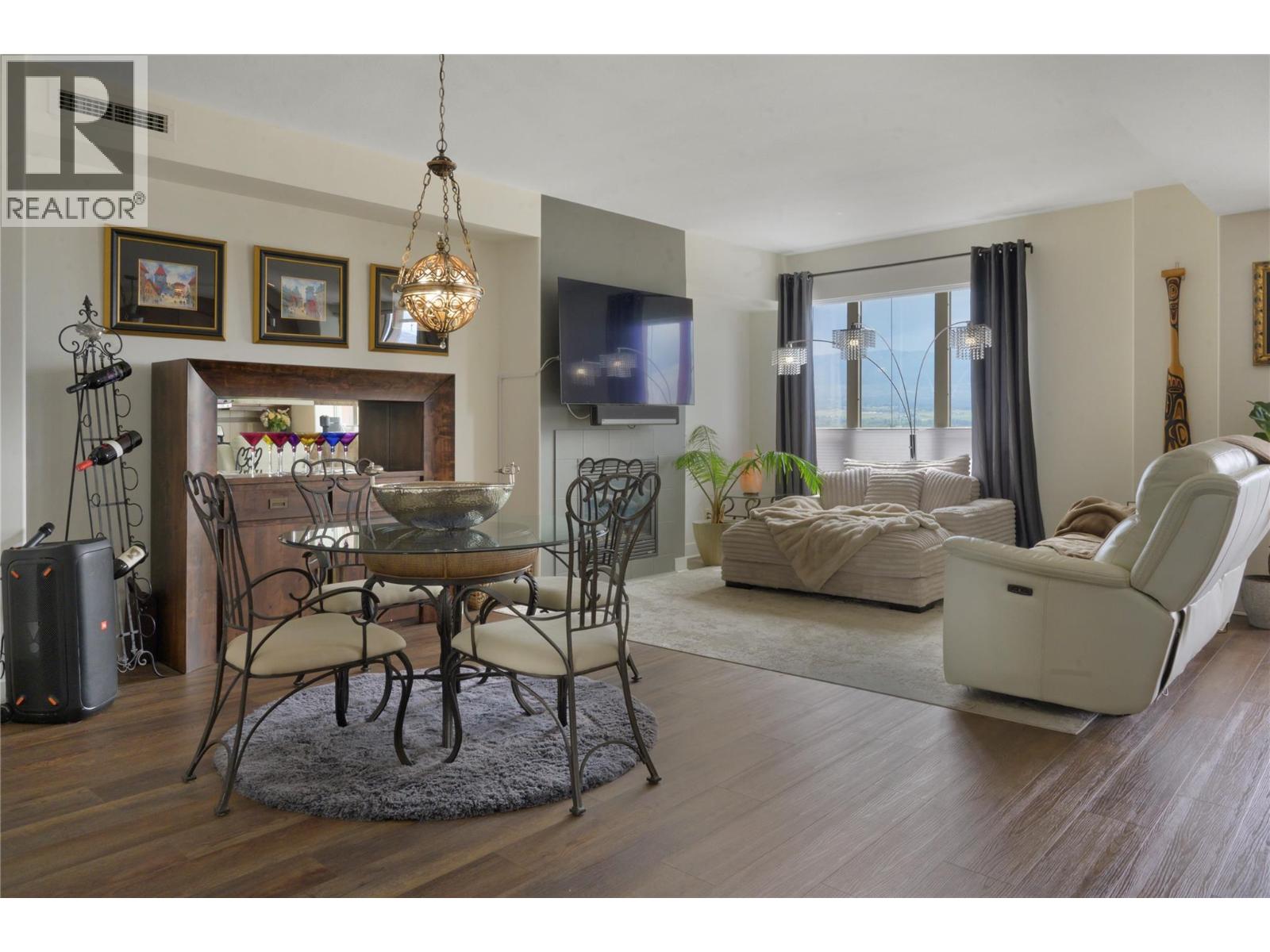 1160 Bernard Avenue Unit# 1008, Kelowna, British Columbia  V1Y 6R2 - Photo 14 - 10390352