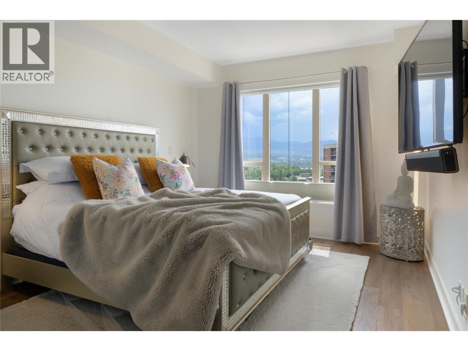 1160 Bernard Avenue Unit# 1008, Kelowna, British Columbia  V1Y 6R2 - Photo 16 - 10390352