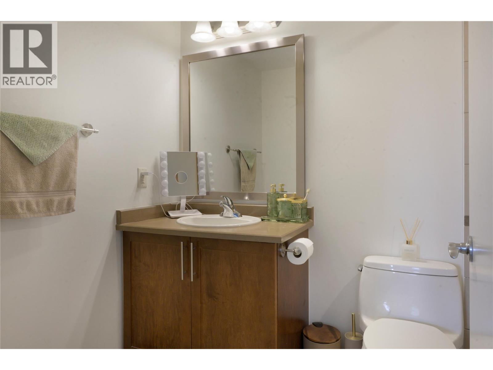 1160 Bernard Avenue Unit# 1008, Kelowna, British Columbia  V1Y 6R2 - Photo 25 - 10390352