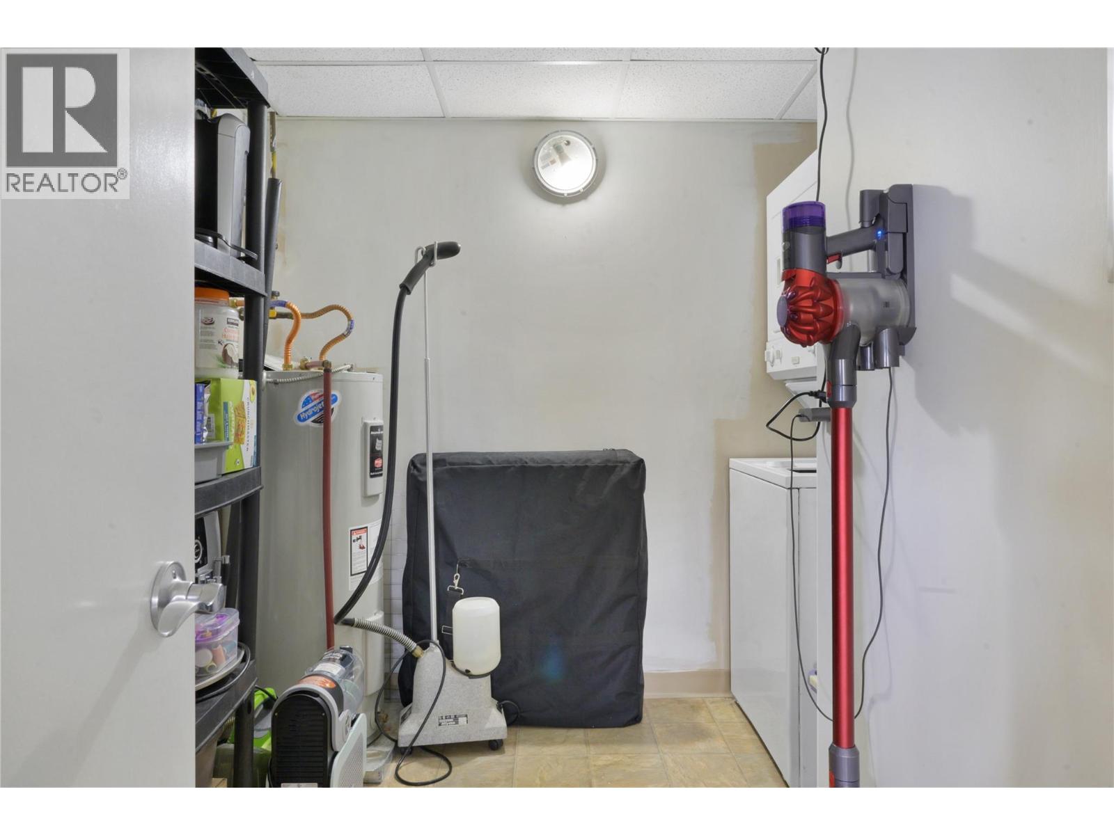 1160 Bernard Avenue Unit# 1008, Kelowna, British Columbia  V1Y 6R2 - Photo 26 - 10390352