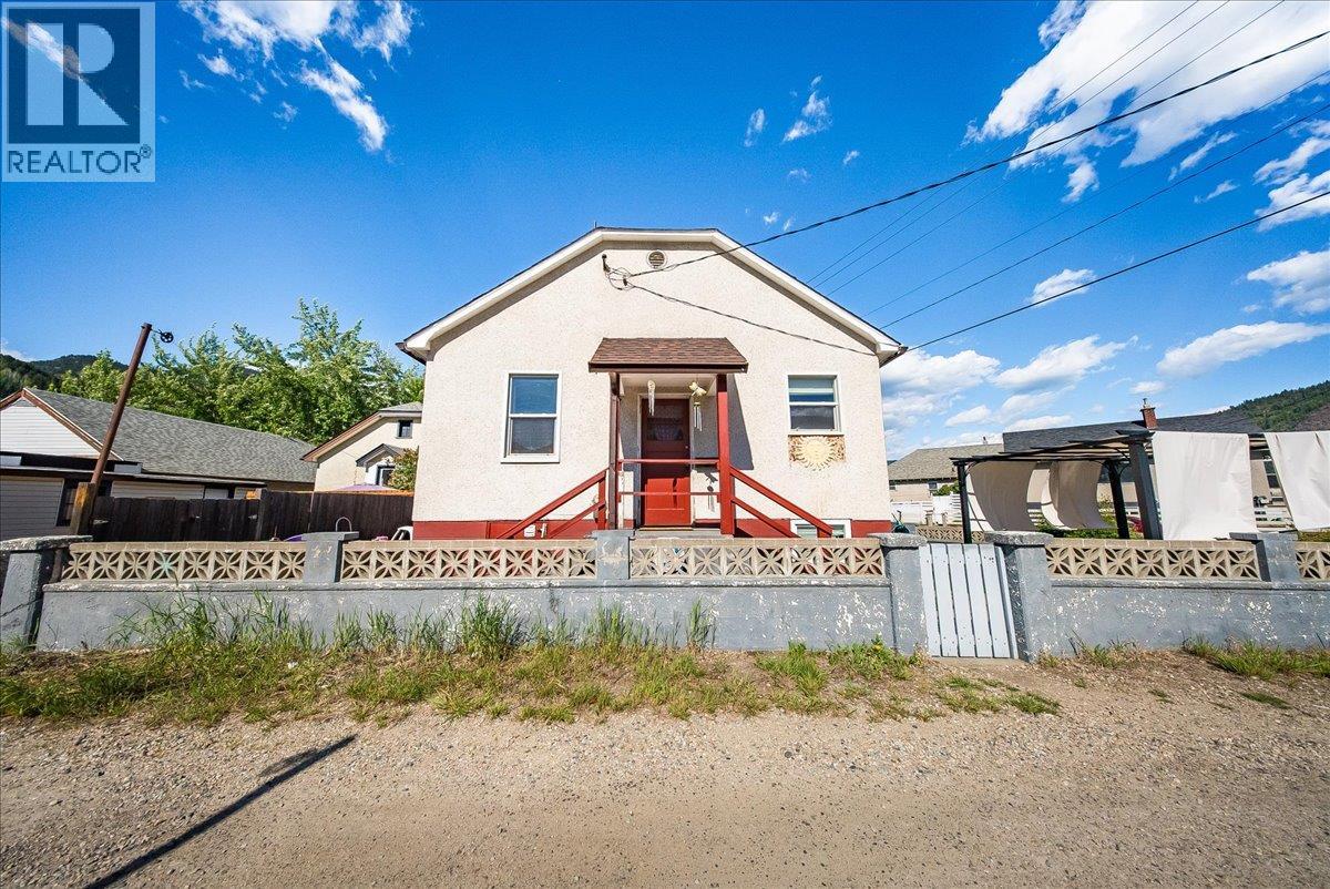 1555 Mcquarrie Street, Trail, British Columbia  V1R 1X5 - Photo 49 - 10389969