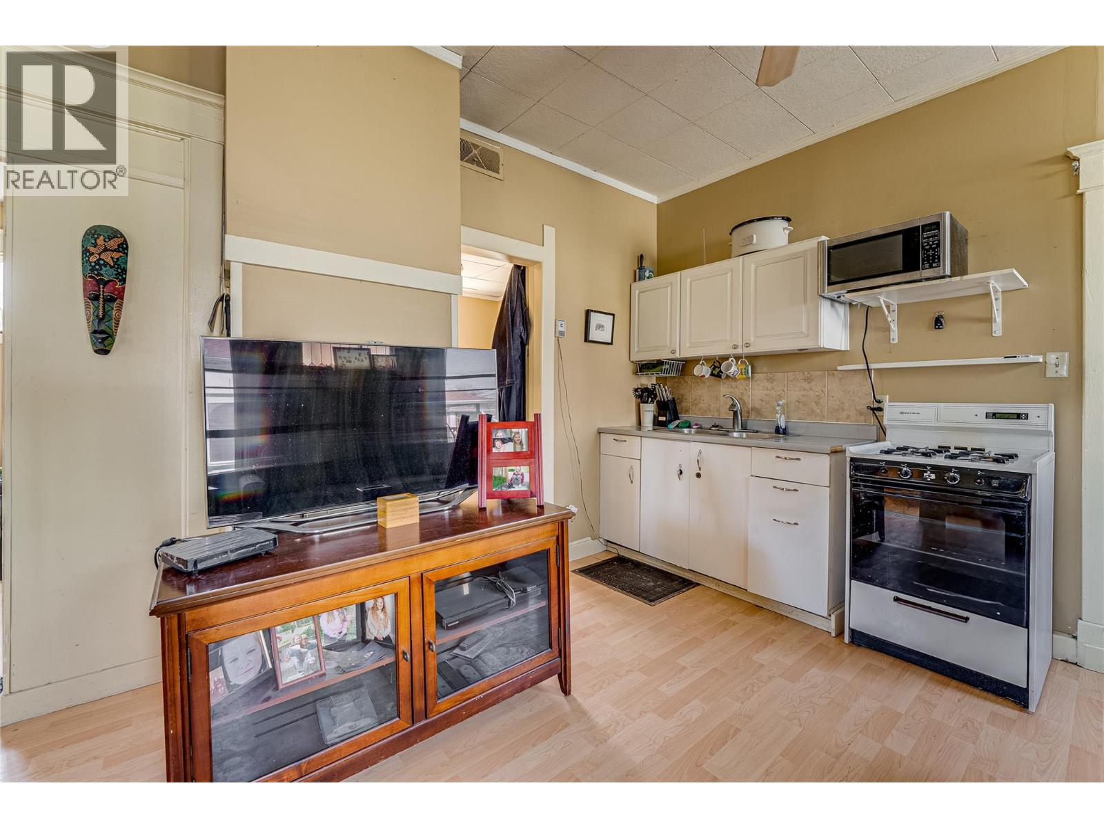 3008 26 Street, Vernon, British Columbia  V1T 4V1 - Photo 11 - 10389806