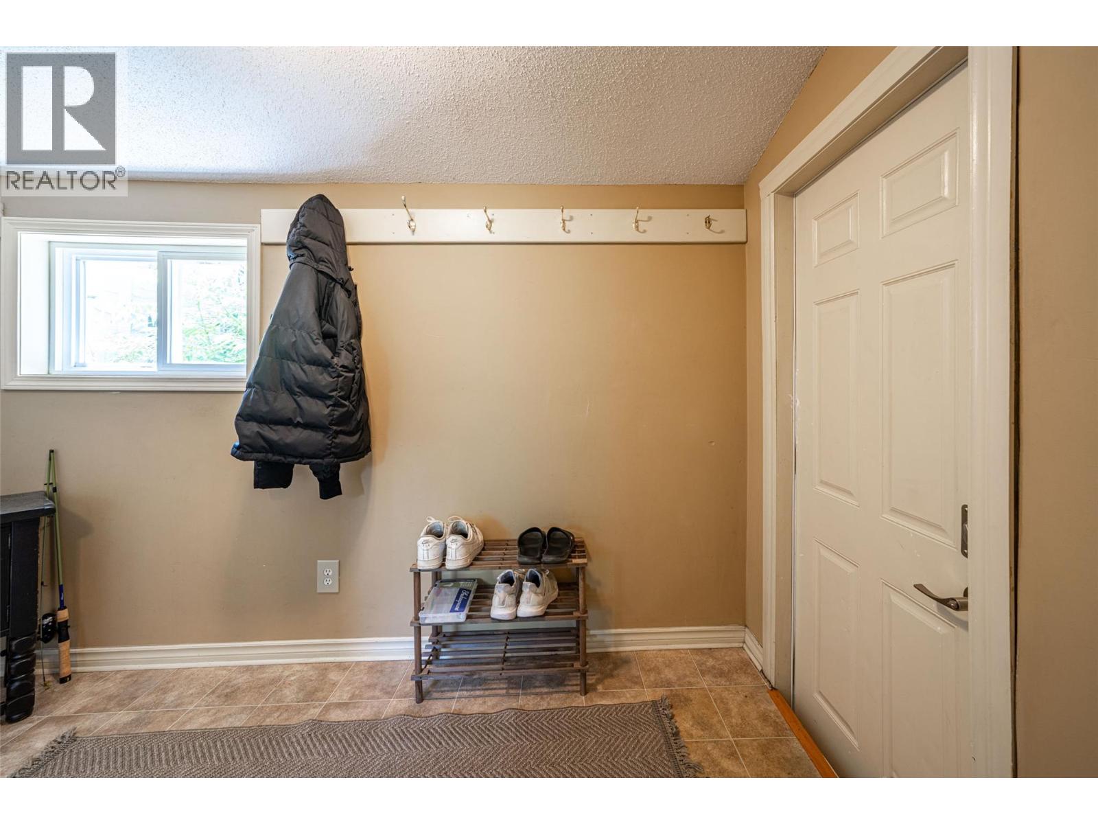 3008 26 Street, Vernon, British Columbia  V1T 4V1 - Photo 39 - 10389806