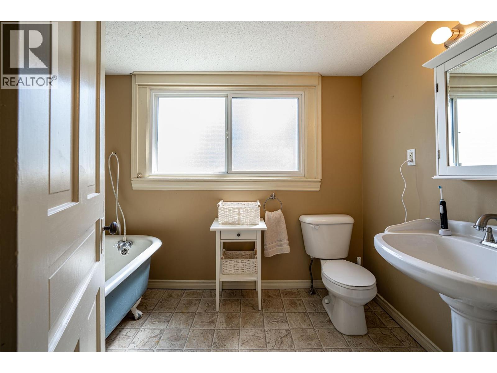 3008 26 Street, Vernon, British Columbia  V1T 4V1 - Photo 47 - 10389806