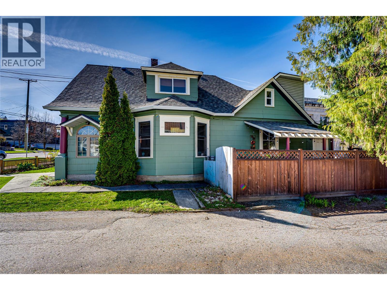 3008 26 Street, Vernon, British Columbia  V1T 4V1 - Photo 5 - 10389806