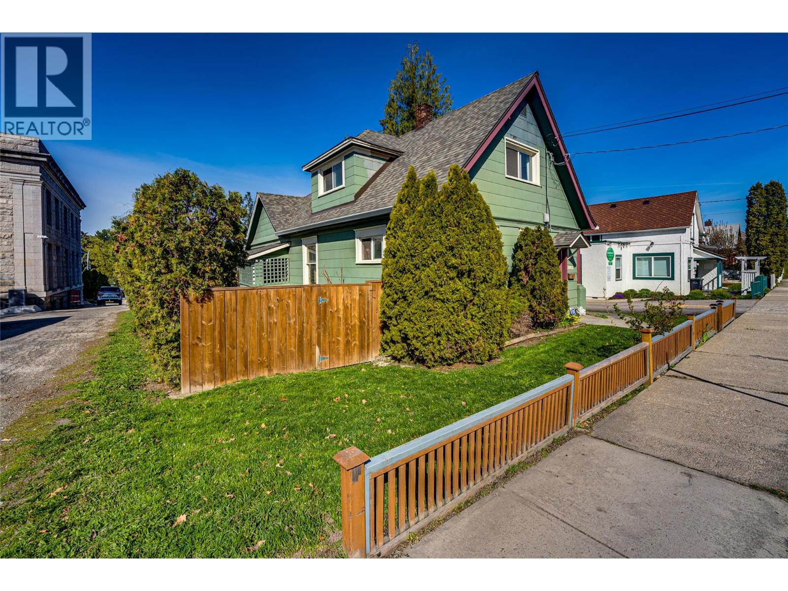 3008 26 Street, Vernon, British Columbia  V1T 4V1 - Photo 6 - 10389806