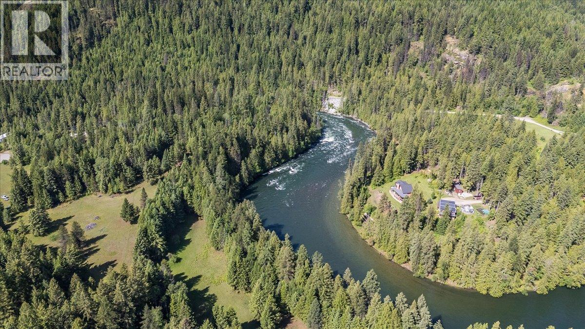 2621 3a Highway, Castlegar, British Columbia  V1N 3H3 - Photo 17 - 10390037