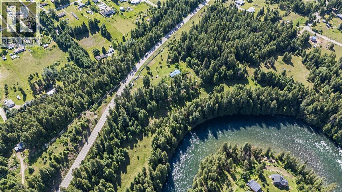 2621 3a Highway, Castlegar, British Columbia  V1N 3H3 - Photo 7 - 10390037