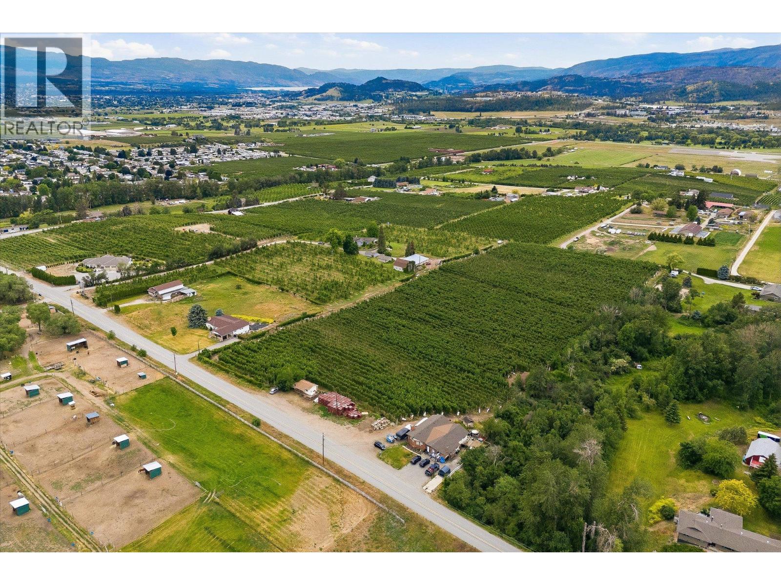 4280 Anderson Road, Kelowna, British Columbia  V1W 4C5 - Photo 35 - 10389162
