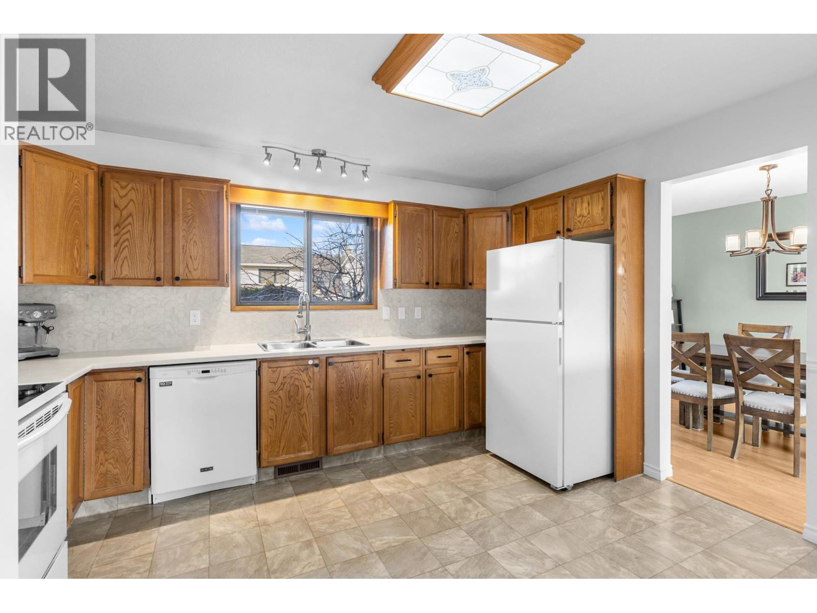 280 Kneller Road, Kelowna, British Columbia  V1X 7A1 - Photo 10 - 10390342