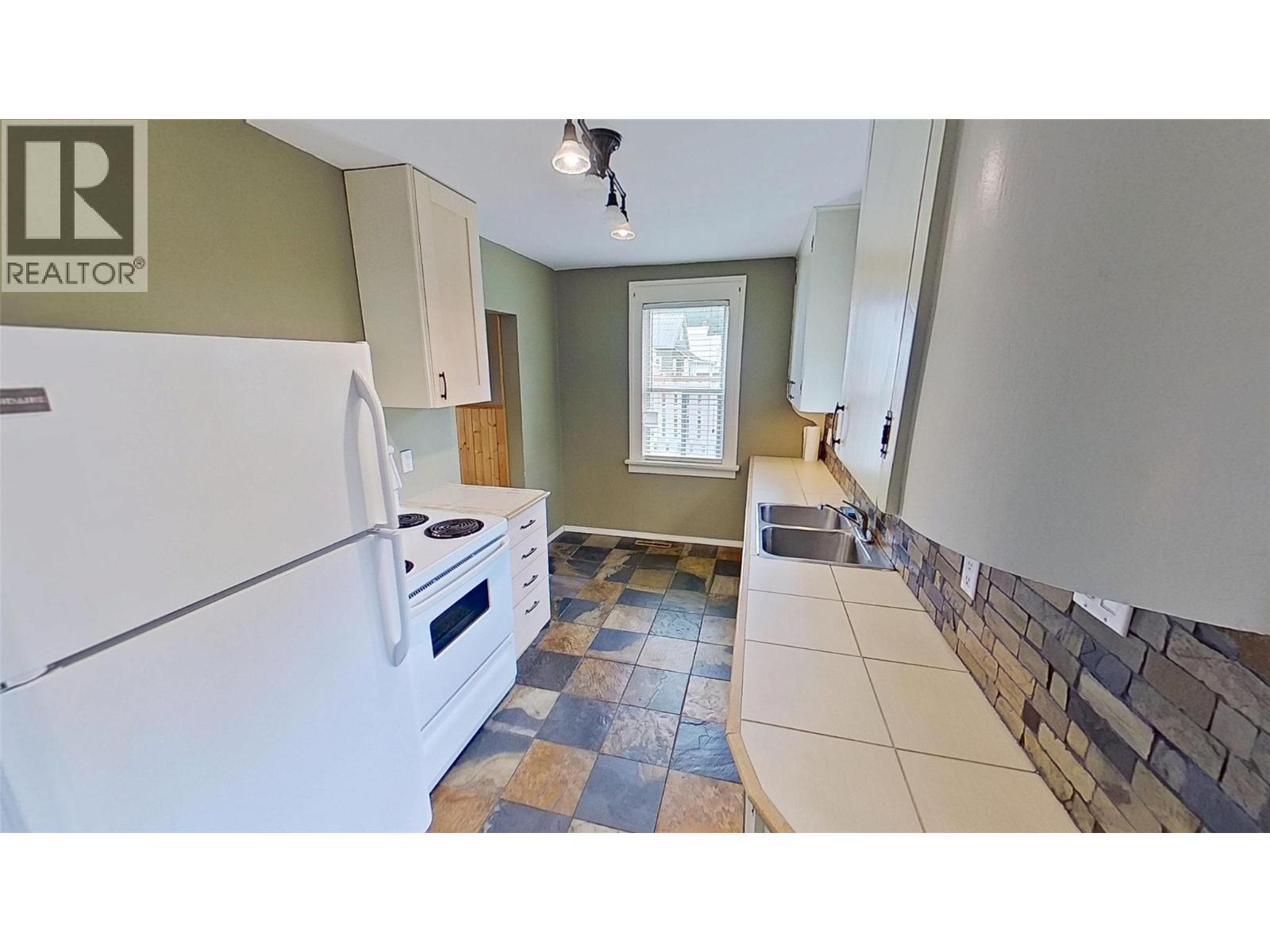 265 Buchanan Street, Kimberley, British Columbia  V1A 1V8 - Photo 6 - 10390282