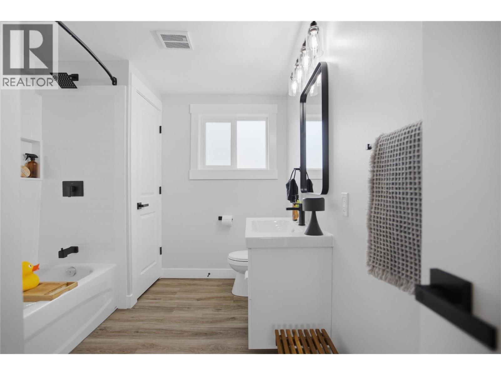 3 Pluto Drive Unit# 3p, Kamloops, British Columbia  V2B 1A6 - Photo 21 - 10390441