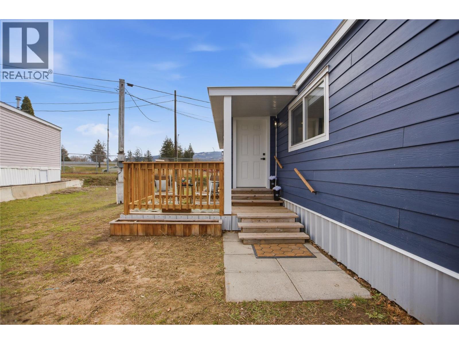 3 Pluto Drive Unit# 3p, Kamloops, British Columbia  V2B 1A6 - Photo 5 - 10390441