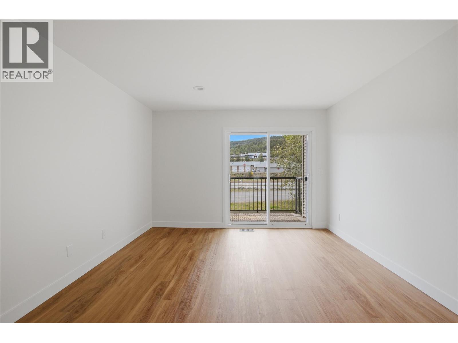 1940 Hillside Drive Unit# 1, Kamloops, British Columbia  V2E 2T3 - Photo 10 - 10390299
