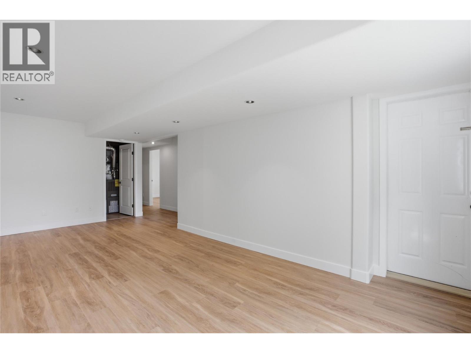1940 Hillside Drive Unit# 1, Kamloops, British Columbia  V2E 2T3 - Photo 24 - 10390299