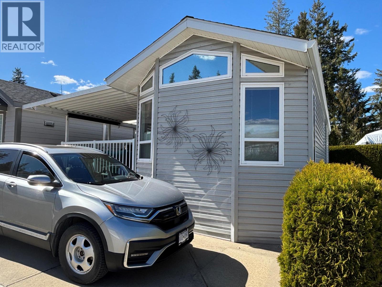 667 Waverly Park Frontage Road Unit# 30, Sorrento, British Columbia  V0E 2W1 - Photo 1 - 10389477
