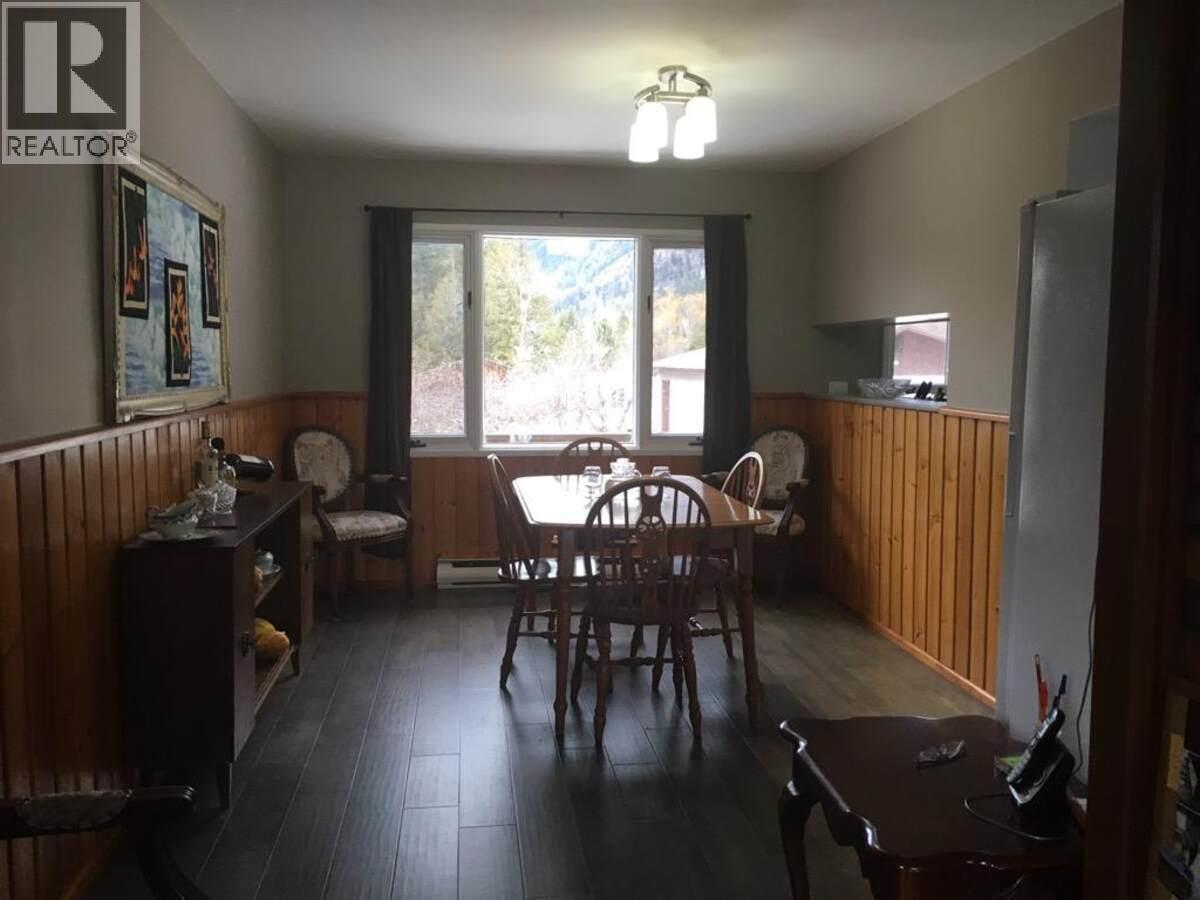 4856 32 Street, Canyon, British Columbia  V0B 1C1 - Photo 26 - 10390497