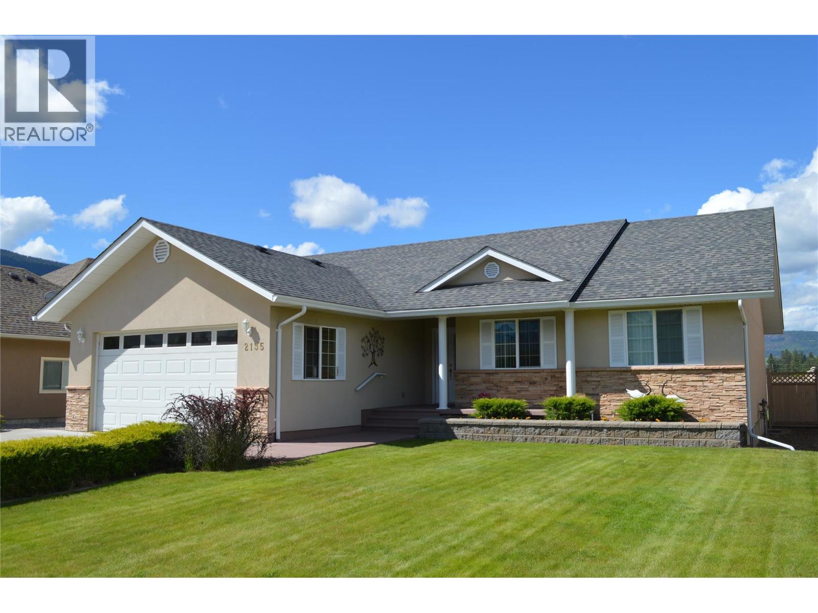 2135 Brycen Place, Grand Forks, British Columbia  V0H 1H0 - Photo 1 - 10389780