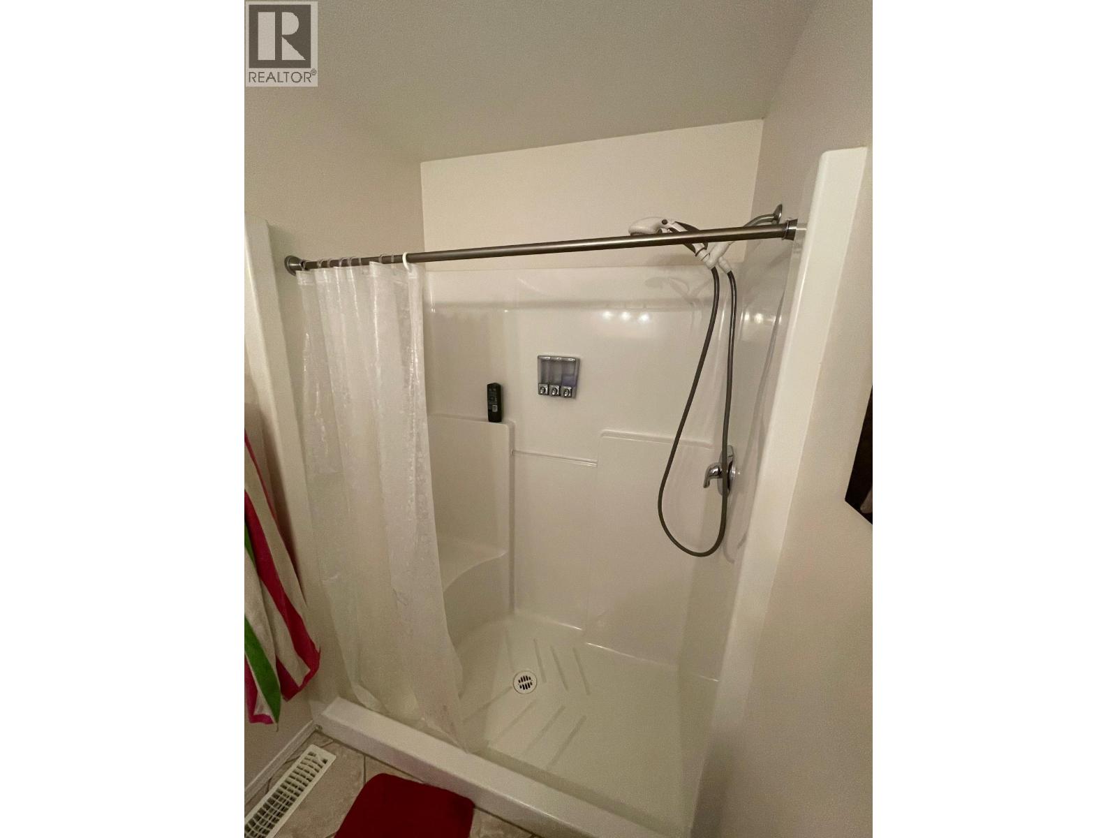 2135 Brycen Place, Grand Forks, British Columbia  V0H 1H0 - Photo 33 - 10389780